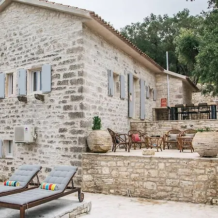 Paxos Stonehouse Casa de Férias Gaios