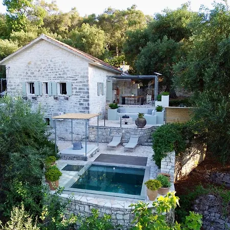 Paxos Stonehouse *